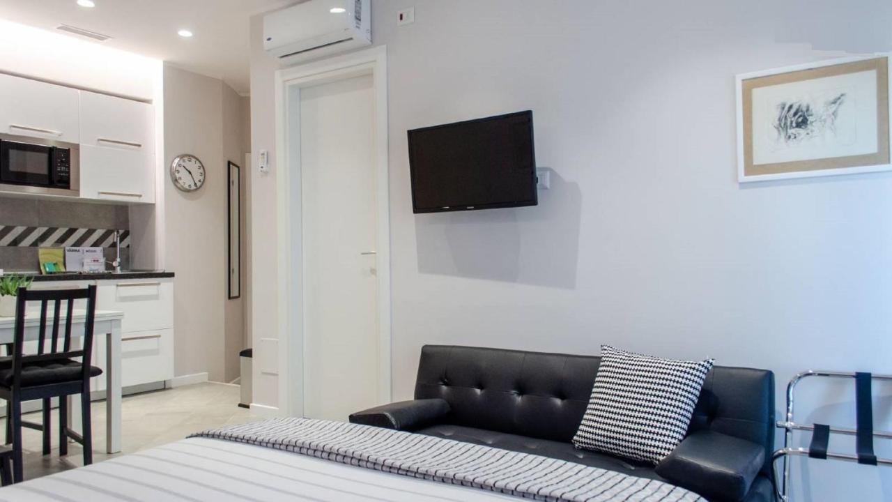 Interno 1 Ciampino Roma Luxury Apartment Con Balcone Eksteriør billede